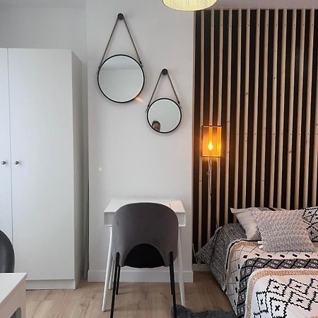 Studio A Deux Pas De Paris Lejlighed Levallois-Perret Eksteriør billede
