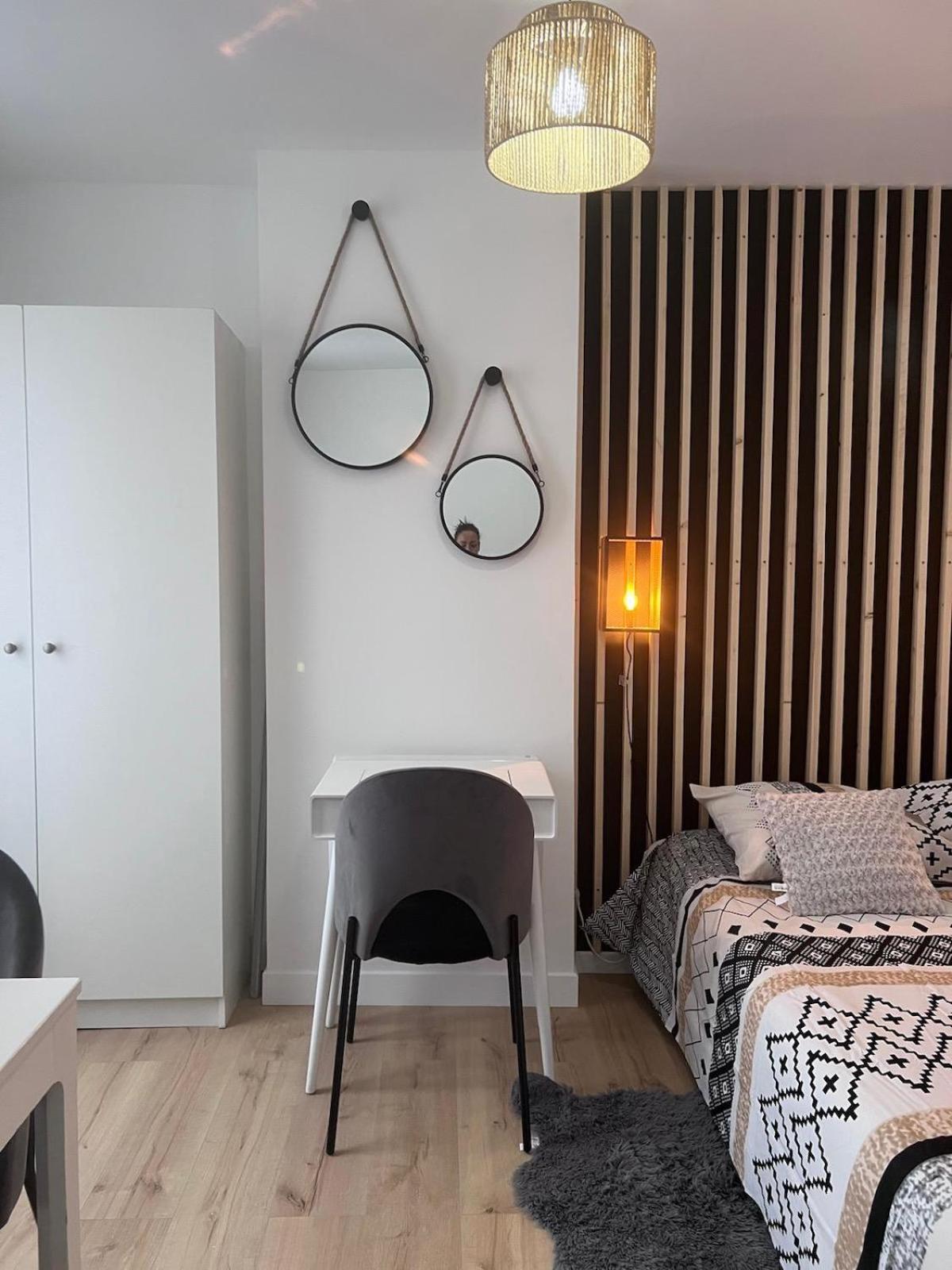 Studio A Deux Pas De Paris Lejlighed Levallois-Perret Eksteriør billede